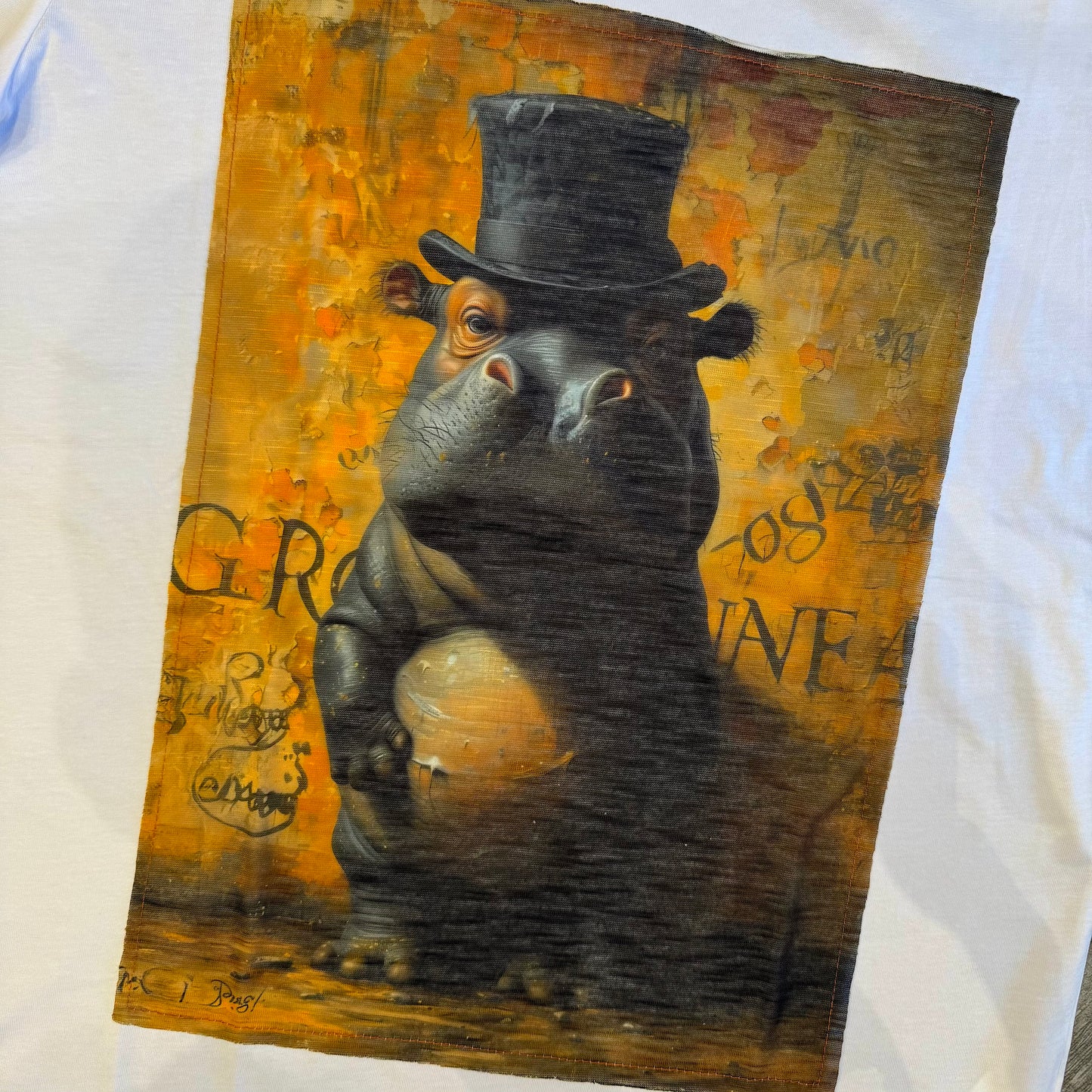 T-Shirt Stampa "Hippo"