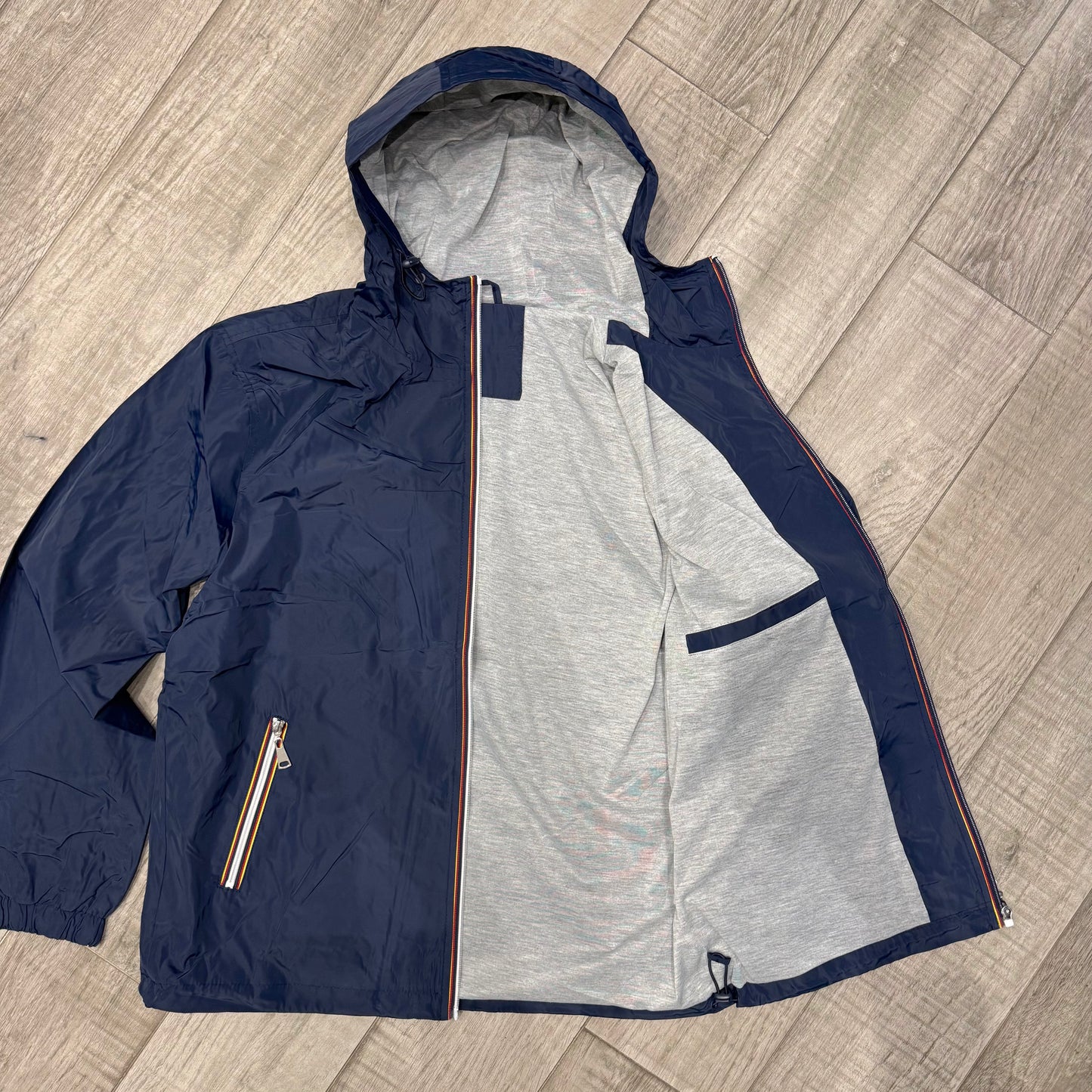 Giubbotto Cappuccio Antivento "Regular Fit"