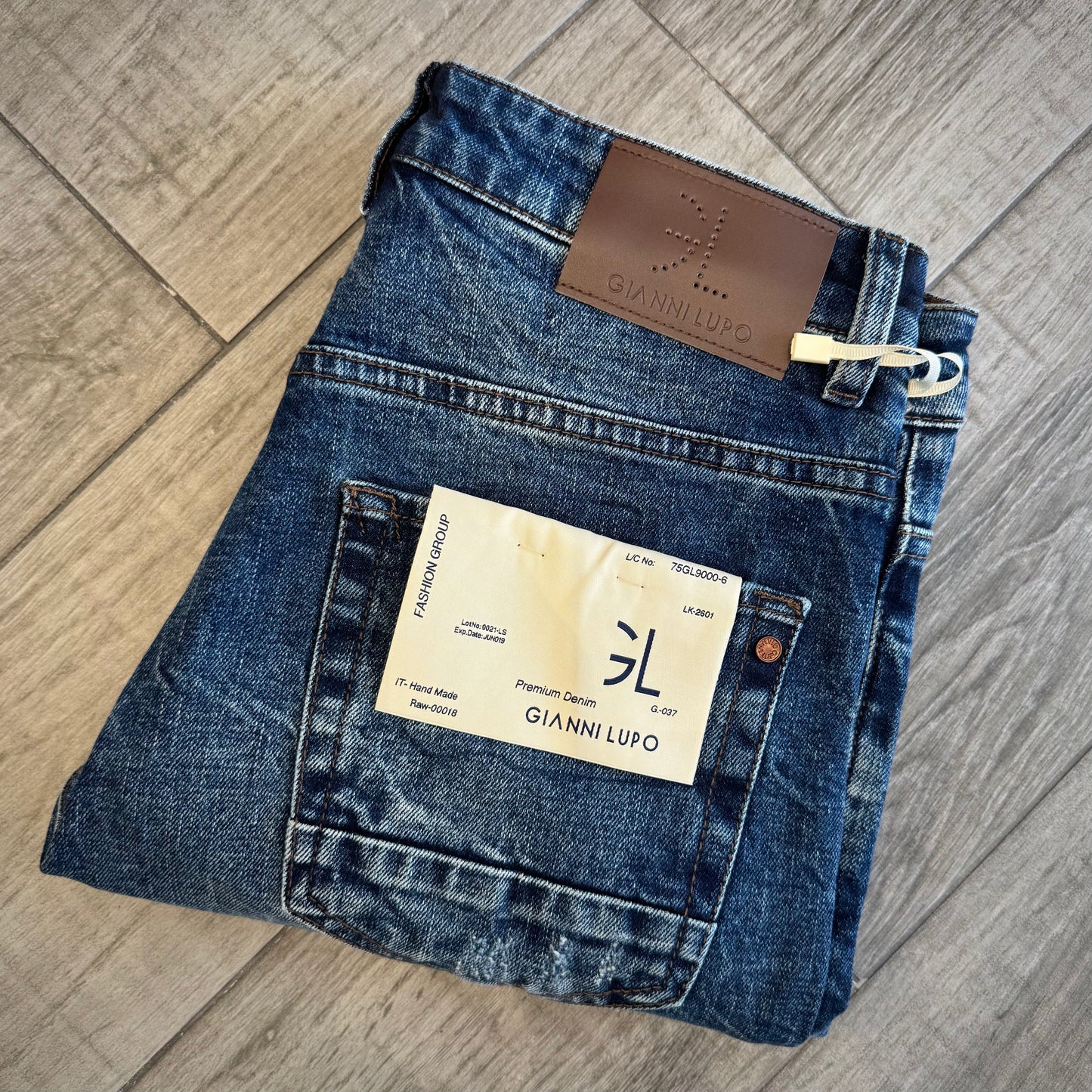 Jeans "Mike" Carrot Fit graffiato GIANNI LUPO (GL6310Q)