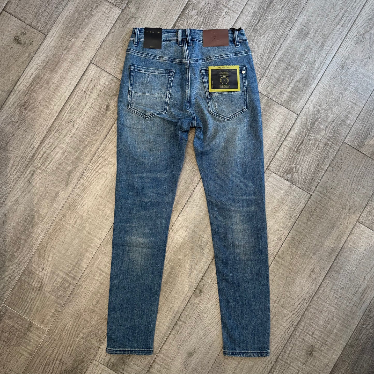 Jeans "Kevin" Slim Fit strappi e toppe interne GIANNI LUPO (GL2524YH)