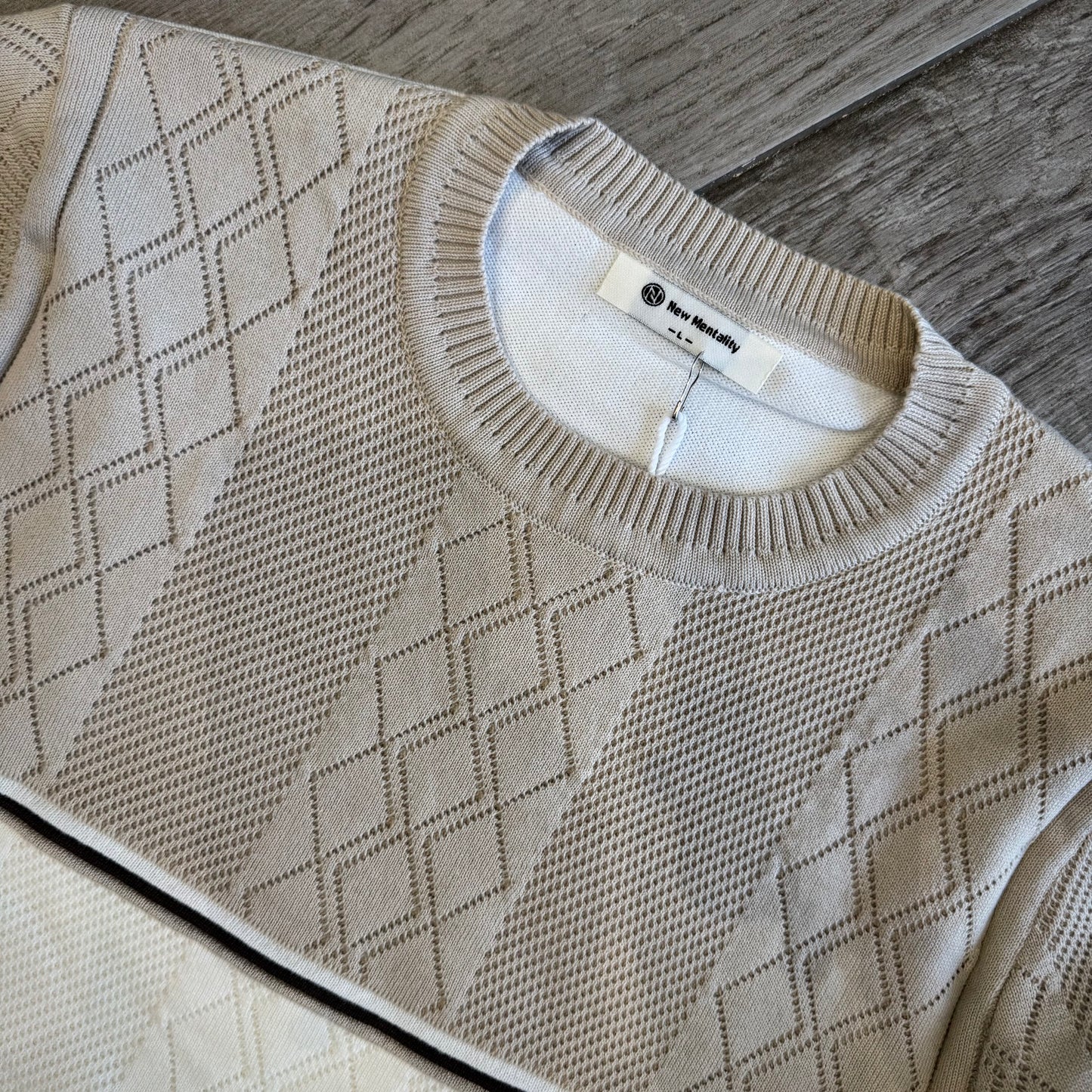 Maglione Girocollo Bicolor e Lavorazione a Rombi