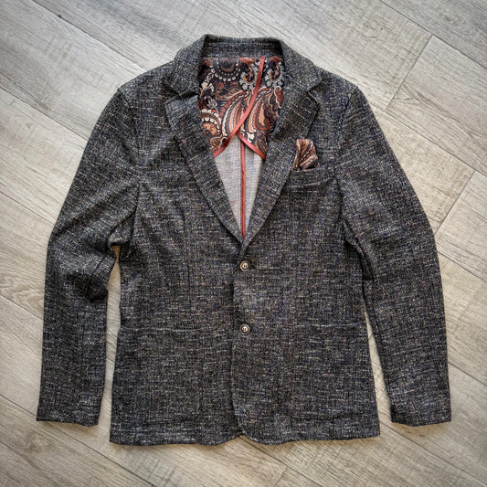 Giacca Black e Fili Multicolor Destrutturata