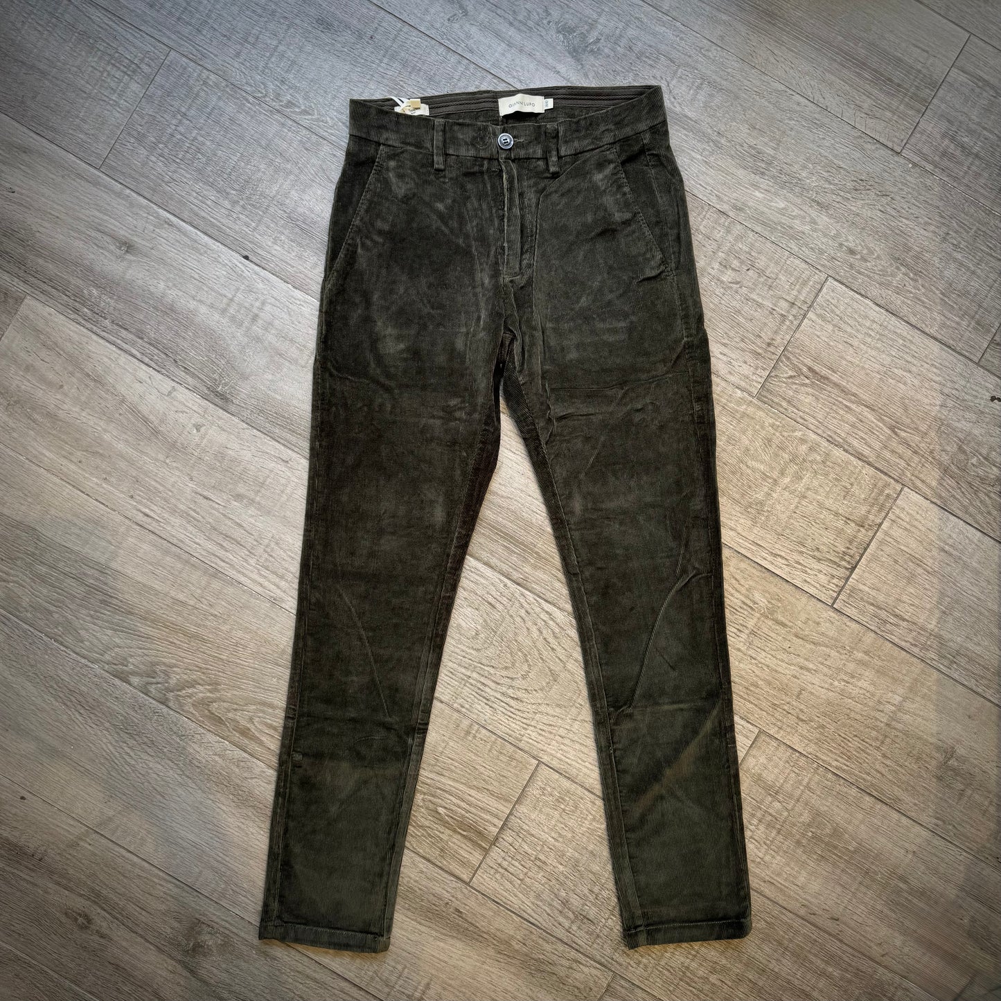 Pantalone Velluto "Tahoma" GIANNI LUPO A/I 2025.26