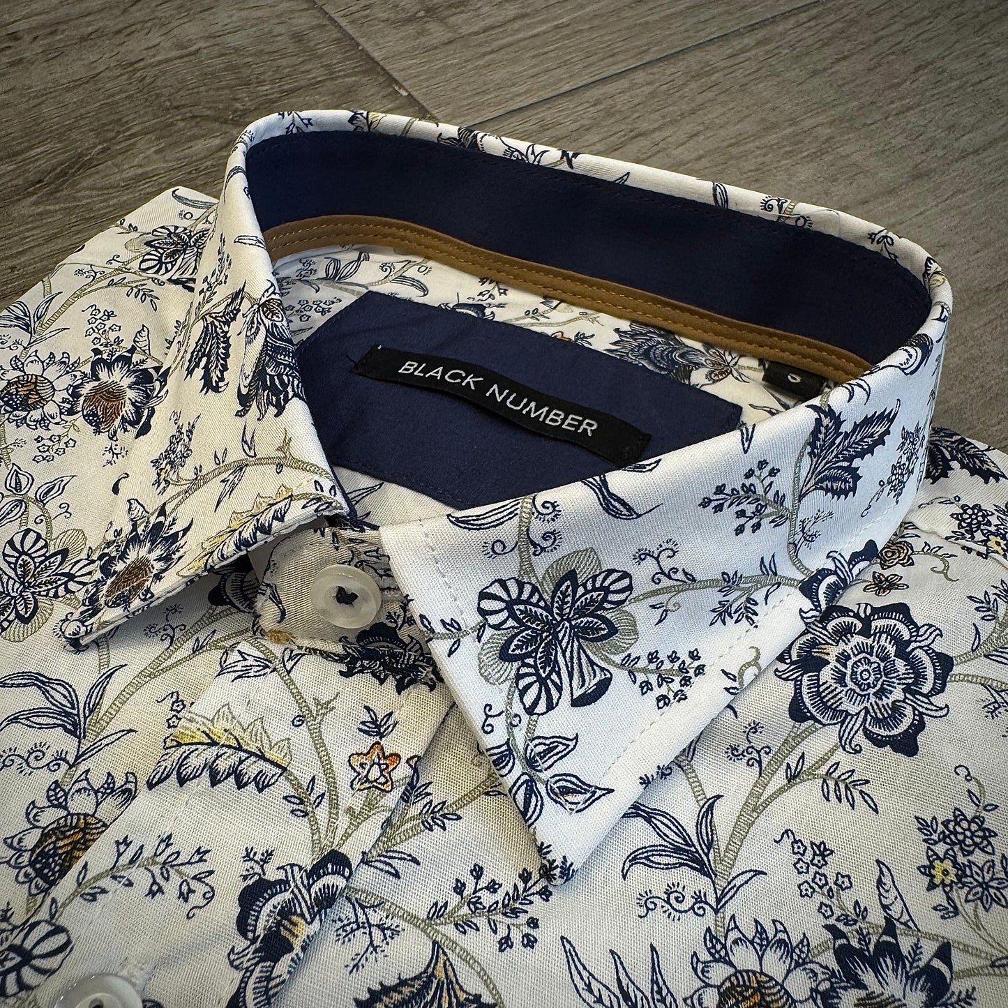 Camicia Fantasia Fiori Stilizzati Blu