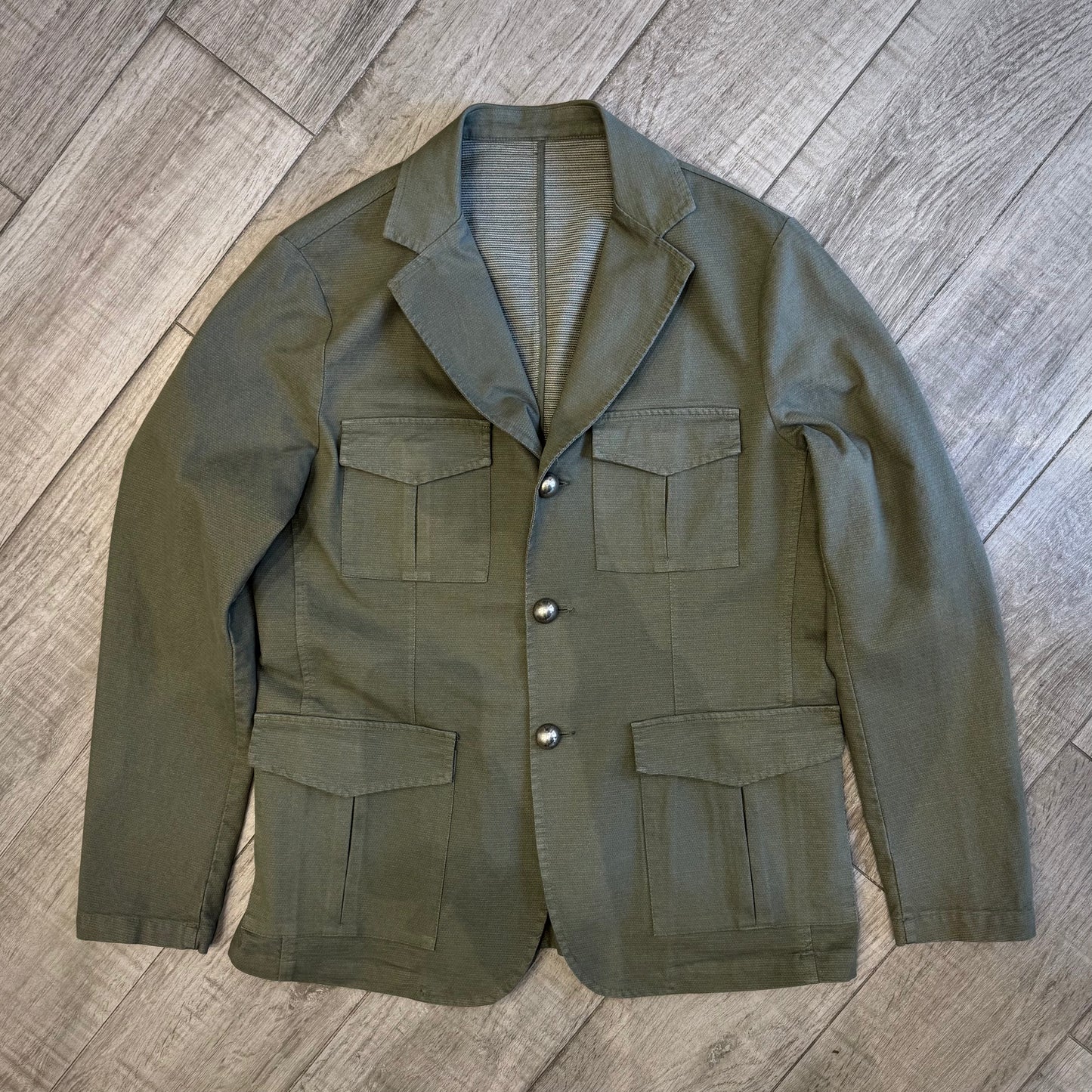 Giacca Sahariana "Bottoni Metallo" P/E 2026