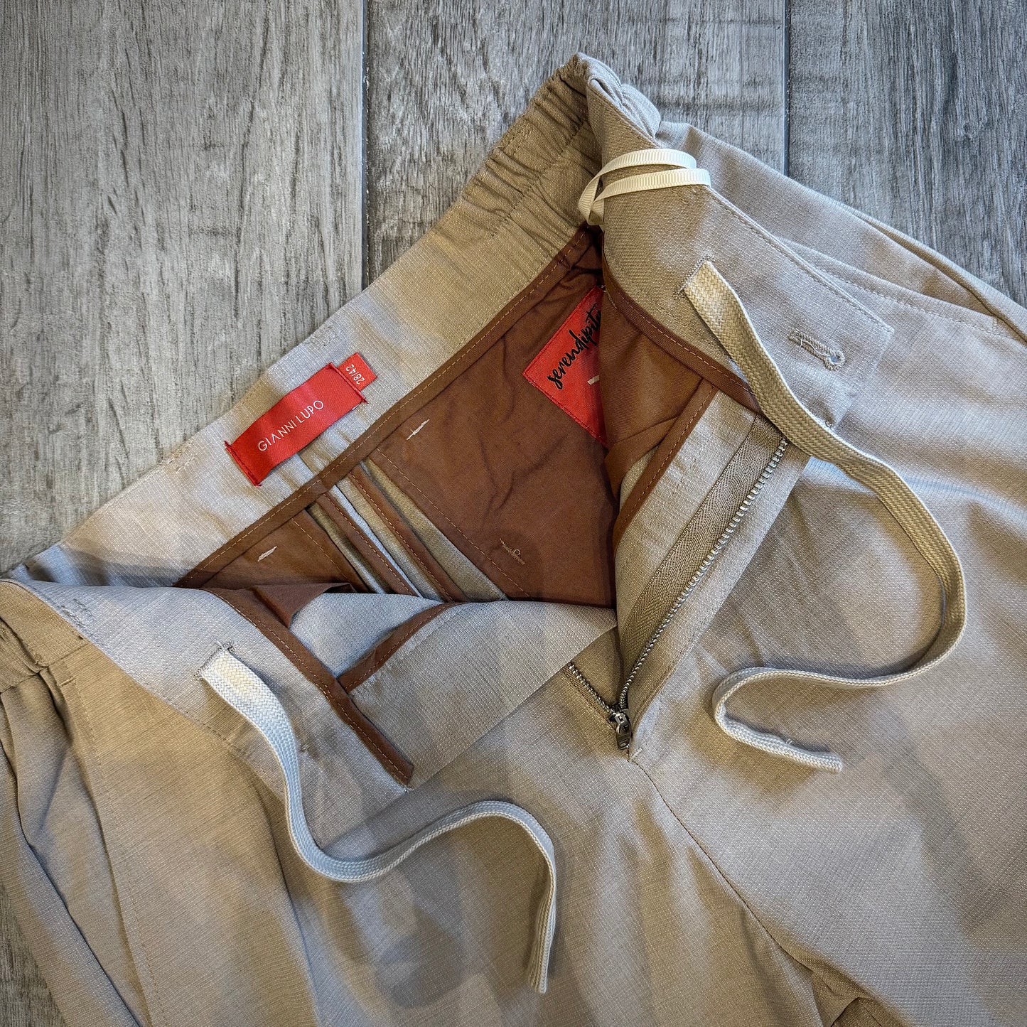 Pantalone "Relaxed Fit" GIANNI LUPO P/E 2026