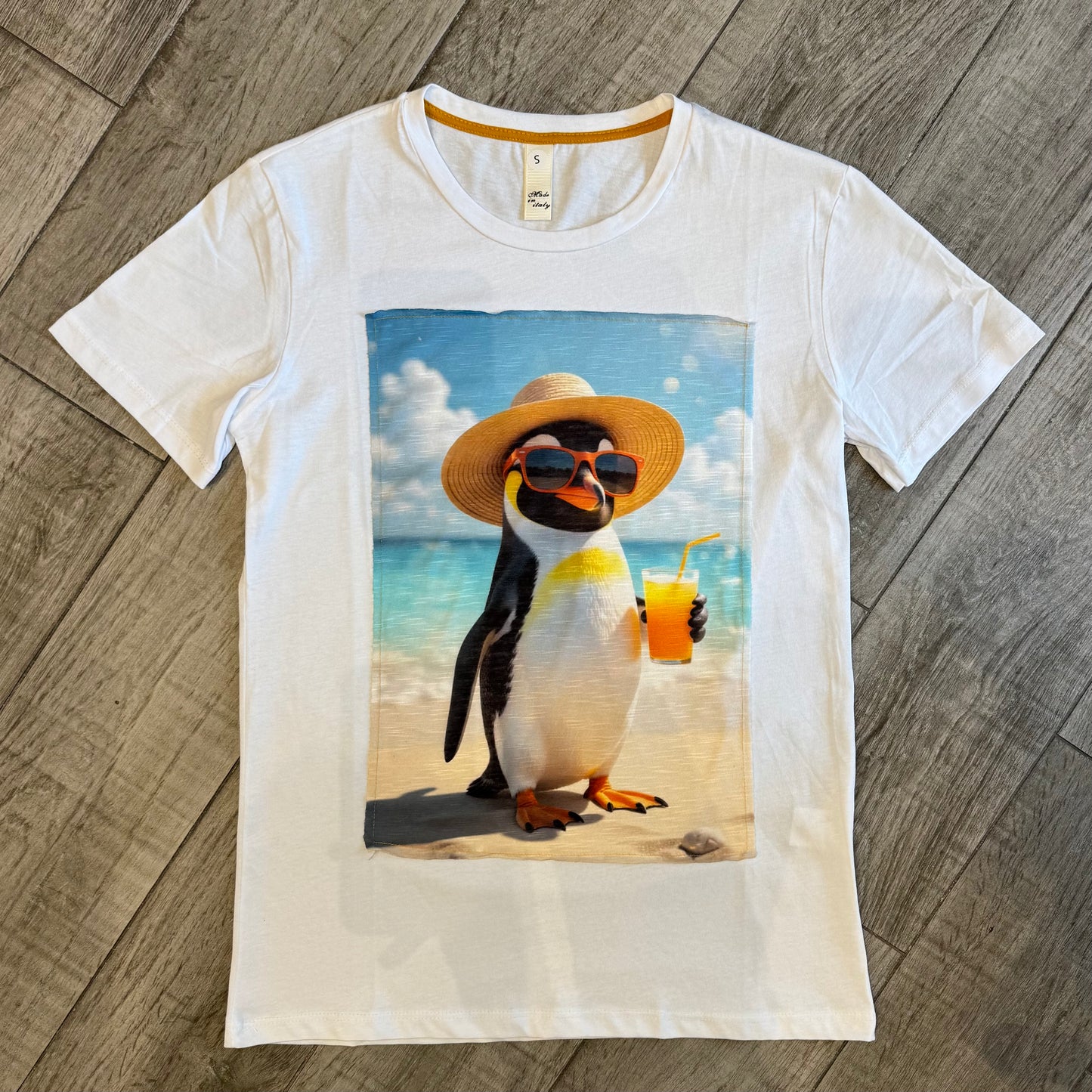 T-Shirt Stampa "Tropical Penguin"