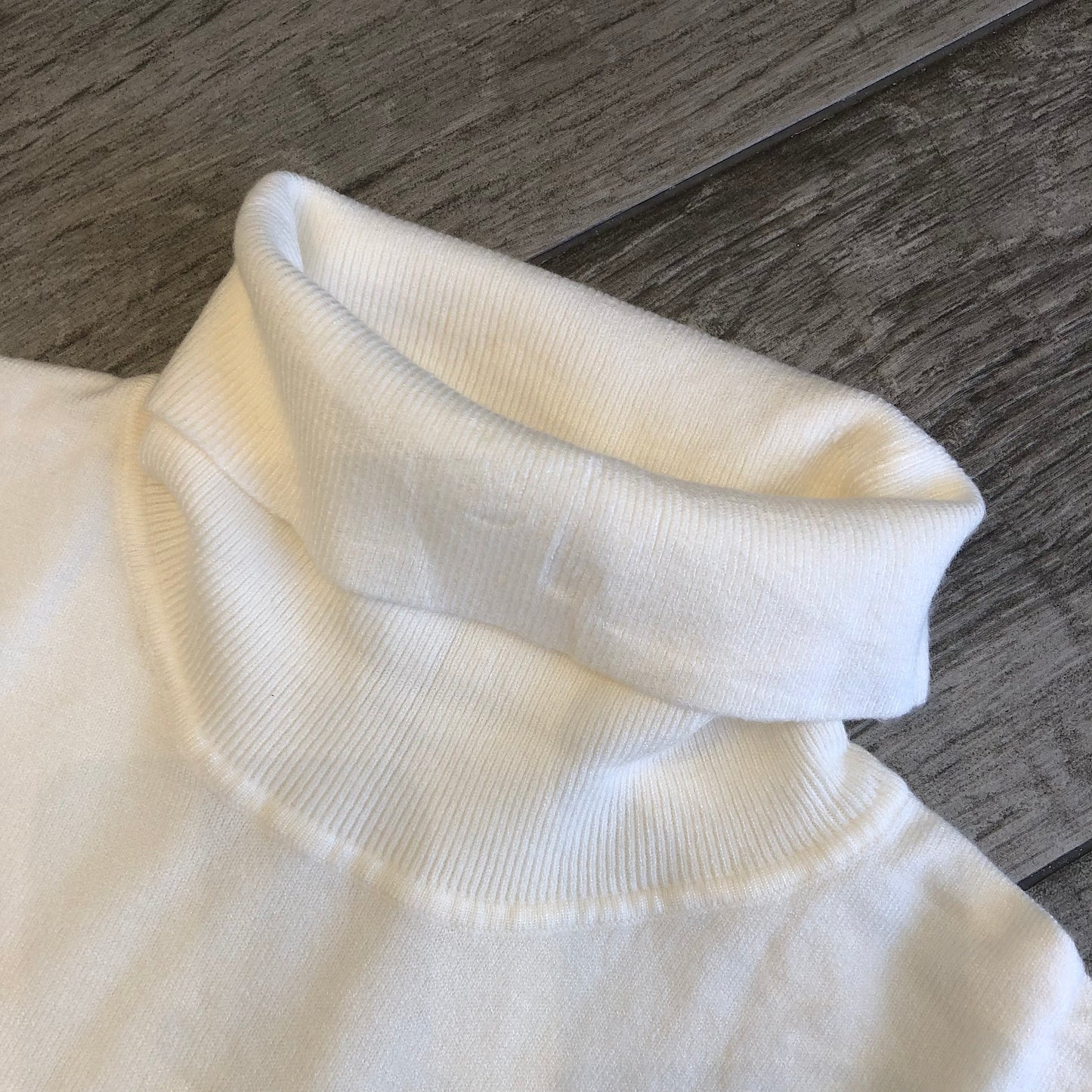 GIANNI LUPO turtleneck sweater